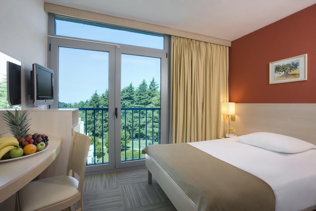 Sunny Porec By Valamar, Ex Crystal Exterior foto